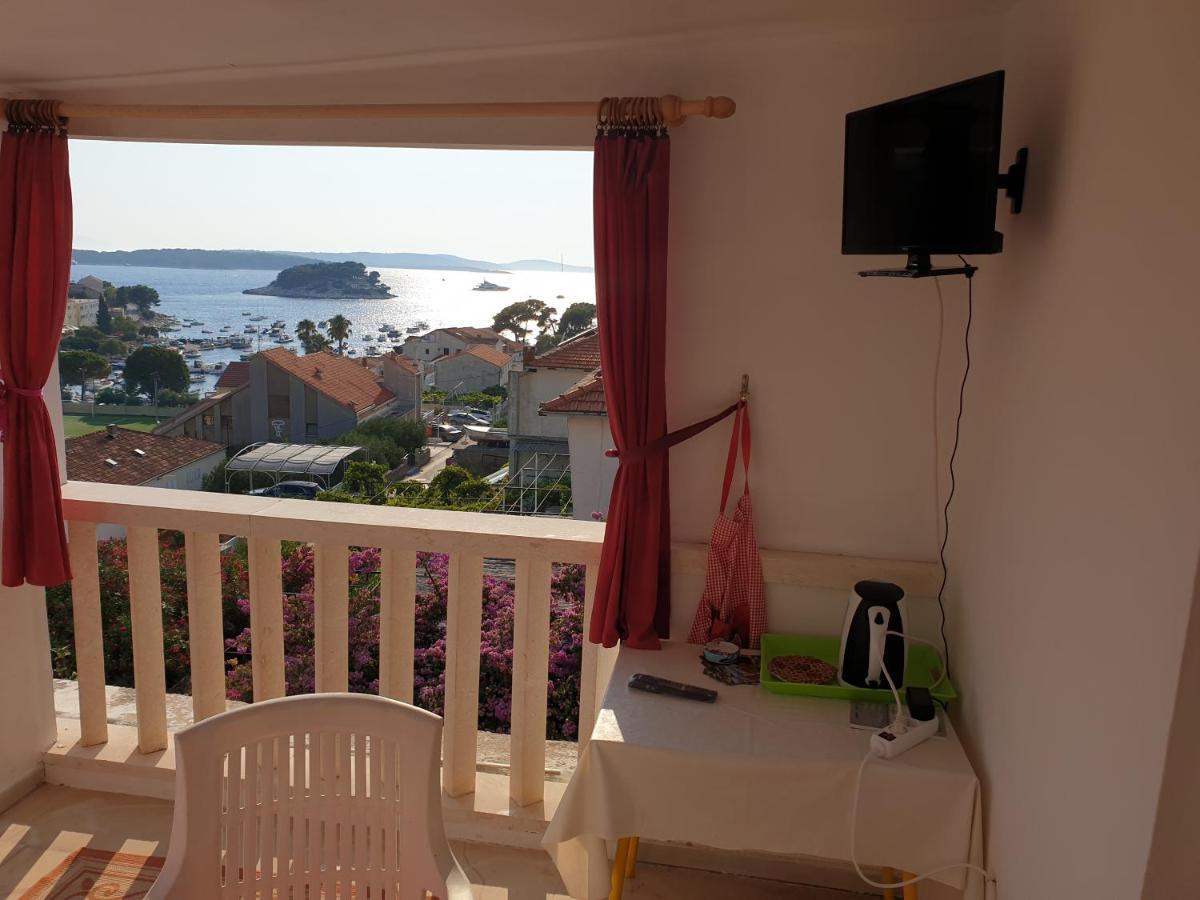 Apartments & Rooms Zlatica Hvar Đảo Hvar Ngoại thất bức ảnh